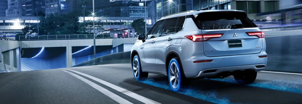 Rallye mitsubishi blog OUTLANDER PHEV 2026 octobre IMAGE2 1 1024x354